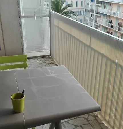 Apartment Zenazura *